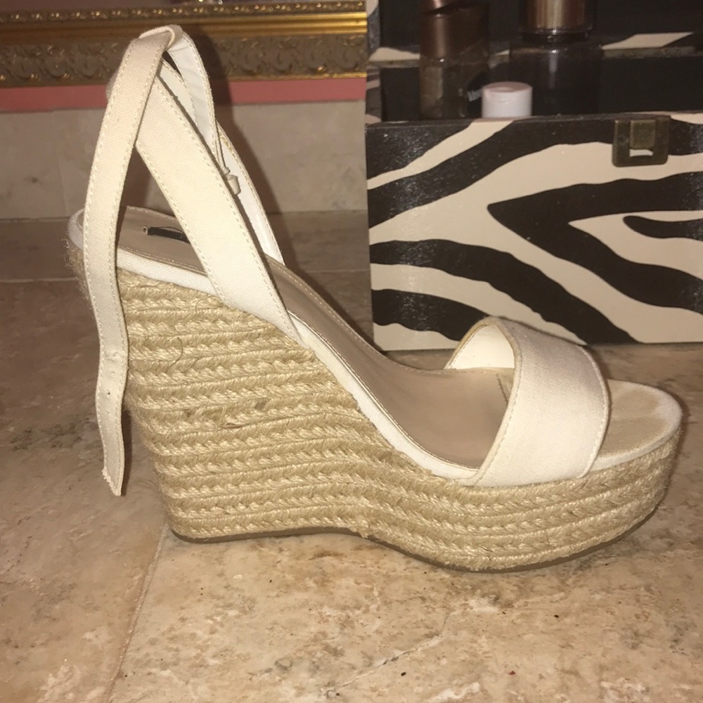 Forever 21 White wedges